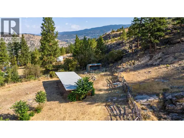 2063 Carmi Road Penticton, British Columbia in Houses for Sale in Penticton - Image 35