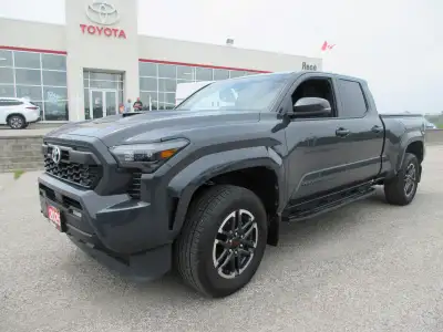 "• Tinted_Windows • Power_Windows • Power_Mirrors • Power_Locks • Power_Sunroof • Keyless_Entry • Ai...