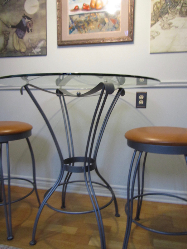 Lawrenceville Two (2) Swivel Bar Stools – Metal & Leather in Dining Tables & Sets in Dartmouth - Image 3