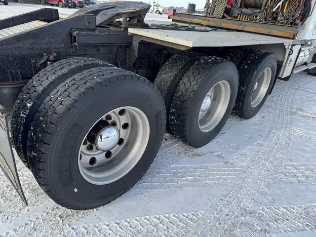 2009 KENWORTH C500 in Heavy Trucks in Saskatoon - Image 28