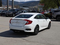 2021 Honda Civic Sedan Sport Sporty styling and everyday reliability come together in this 2021 Hond... (image 4)