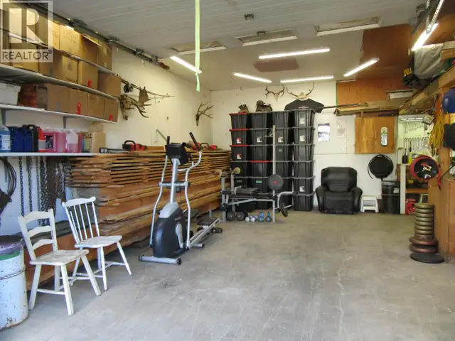 5665 HORSE LAKE ROAD 100 Mile House, British Columbia in Houses for Sale in 100 Mile House - Image 40