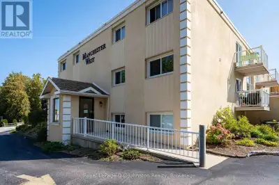 Immerse yourself in the beautiful Lake Huron community of Southampton with this low-maintenance 2-be...