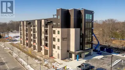 1826 WYOMING AVENUE Unit# 504 LaSalle, Ontario