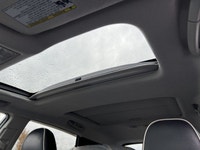 No Accidents - Backup Camera - AWD - Heated Front Seats - Perforated Leather This 2014 Toyota Venza... (image 6)