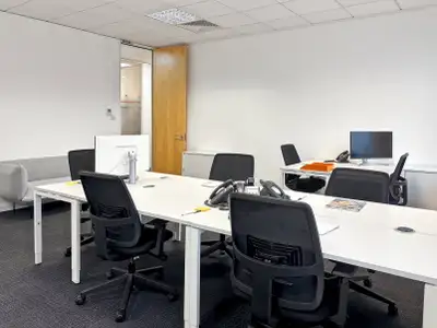 Flexible large office for rent designed to accommodate 30 people at Regus Vancouver Park Place. A fu...