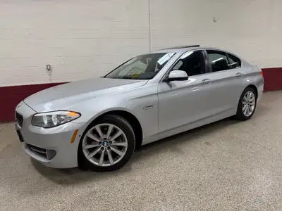 OPTIONS: BLUETOOTH - BACKUP CAMERA - SIDE-VIEW CAMERA - KEYLESS START - COMFORT ACCESS - HEATED SEAT...