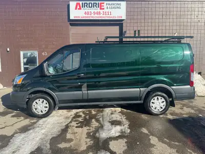 2016 Ford Transit 250 Low Roof Van 3.5L V6 Gas 203,294 KM Rear Shelving Ladder Rack Power Locks, Fab...