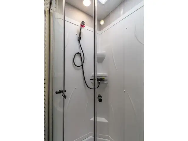 2023 Coachmen Encore 325 Classe A Full Body paint VR / RV in RVs & Motorhomes in Laval / North Shore - Image 21