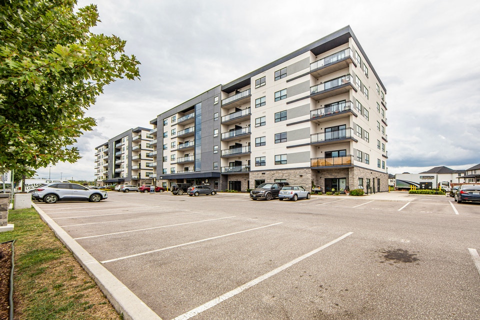 Rosewater Apartments - The Jade Apartment for Rent - Windsor 2