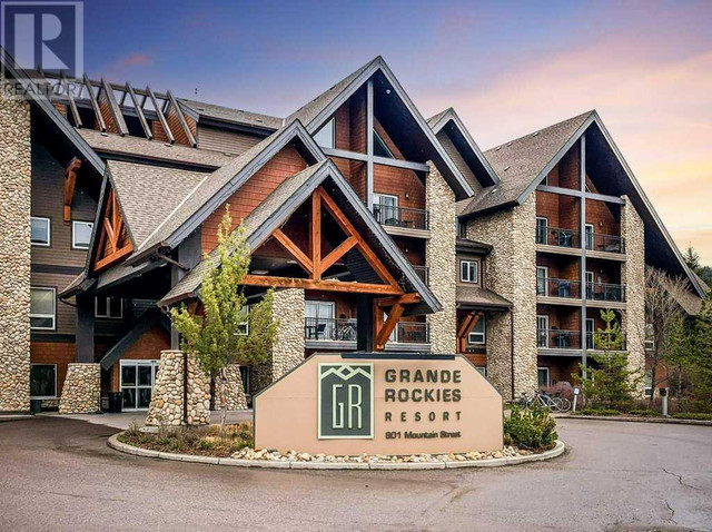 141, 901 mountain Street Canmore, Alberta in Condos for Sale in Banff / Canmore