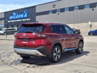 Come see this certified 2023 Nissan Rogue Platinum AWD | Leather | Sunroof | Nav | 360 Camera | HUD... (image 5)