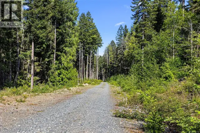 Lot 1 Trail Way Malahat, British Columbia in Land for Sale in Victoria - Image 11