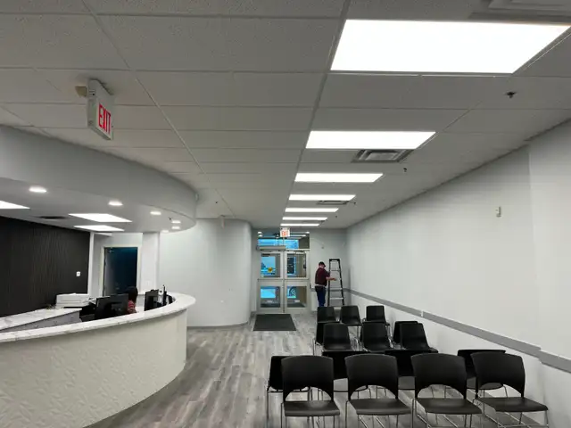Master Electrician    780 819 040065592243779715121