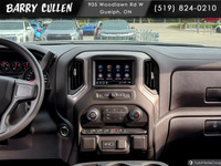 Meet the 2025 Chevrolet Silverado 1500 Custom Crew Cab Short Box 44an embodiment of power and precis... (image 8)