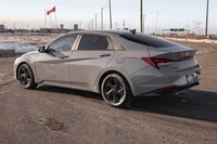 BLACK PREMIUM CLOTH SEATING SURFACES,CYBER GREY,Heated Front Seat(s),Traction Control,Tires - Rear P... (image 1)