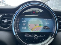 This 2024 Mini Cooper 3 door is ready for your driveway! With low KM's, backup camera, a clean carfa... (image 7)