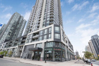 1BR Condo, Heart of Mississauga Downtown! Parking Included!