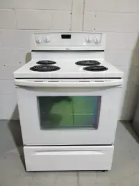 Whirlpool Stove coil self clean  white 30″ WERP3120PQ Used