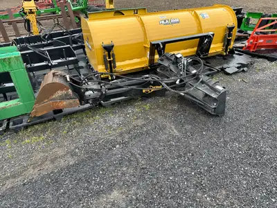 Nice Skid Steer Backhoe Attachment 6 Foot Digging Depth Hydraulic Swing Cylinder with 140 Degree Swi...