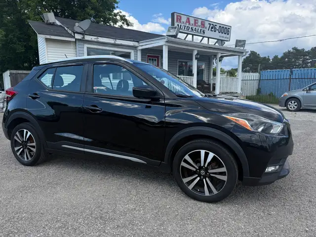 2019 Nissan Kicks SV