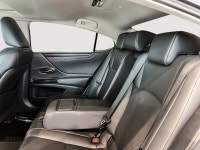 Another welcome addition to the ///MBCH COLLECTION, This impressive Lexus ES300h comes to us in exce... (image 3)