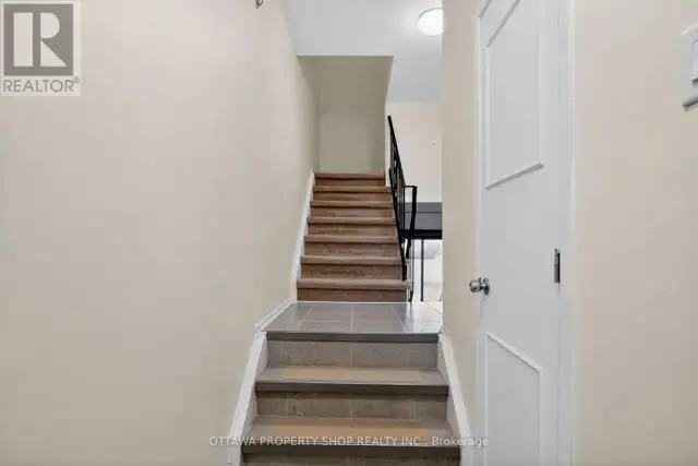#30 - 2 BERTONA STREET Ottawa, Ontario in Condos for Sale in Ottawa - Image 5