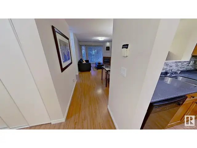 #119 12110 106 AV NW NW Edmonton, Alberta in Condos for Sale in Edmonton - Image 21