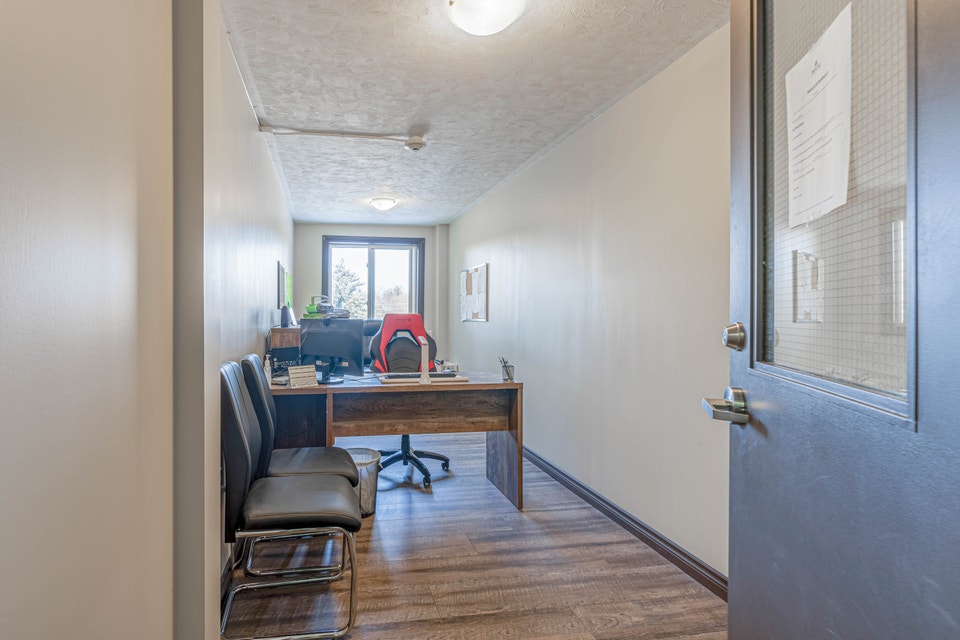Hillcrest Apartments - 1 Bedroom, 1 Bath Apartment for Rent - Fe 5