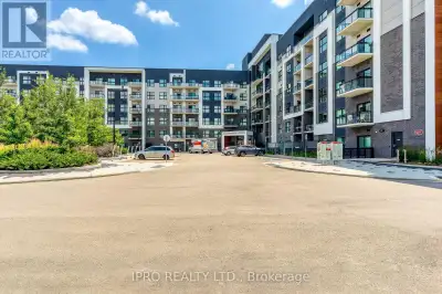 Welcome to this beautifully upgraded 2 bed, 2 bath stylish and spacious condo in the prestigious Oak...