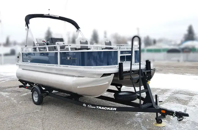 2026 Sun Tracker Bass Buggy 16 XL Select Pontoon boat in Powerboats & Motorboats in Prince Albert - Image 12