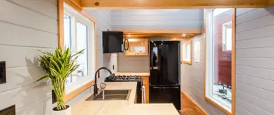 Looking for a simpler, more self-sufficient way of life, or even just an island retreat? A 50-minute...