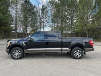 This Ford F-150 has a strong Gas V8 5.0 L engine powering this Automatic transmission. ENGINE: 5.0L... (image 9)