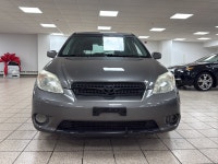 With 254,988 kilometers behind it, this 2006 Toyota Matrix XR has already proven the kind of durabil... (image 1)