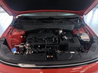 ===== Key Features ===== * 34,628 km * One Owner * No Reported Accidents * Preferred Trim * All-Whee... (image 6)