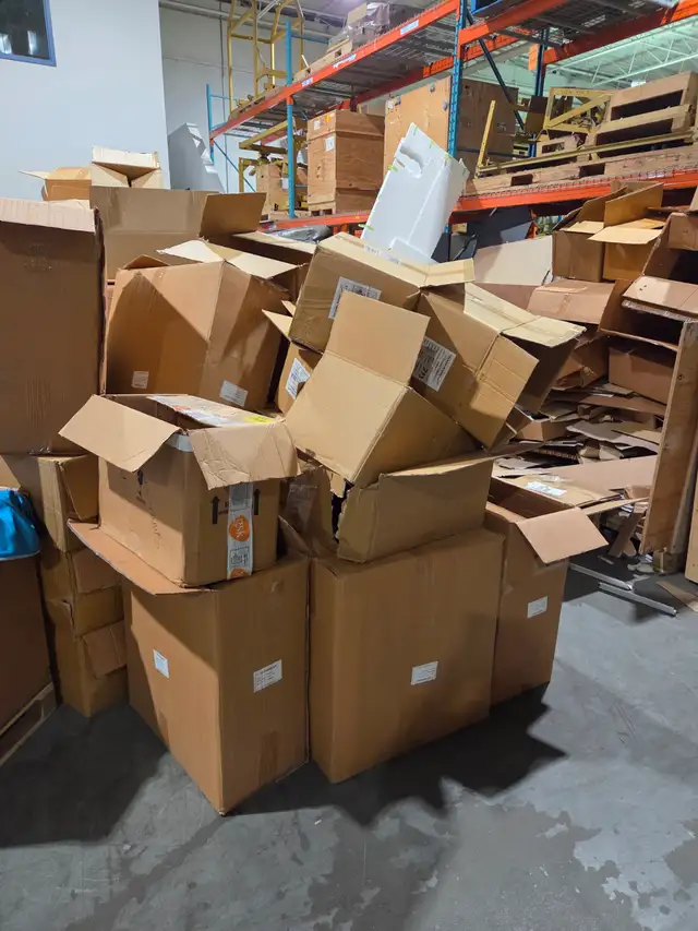Cardboard free wood,  packing materials free indoor stored foam in Free Stuff in Mississauga / Peel Region - Image 2
