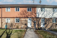 Homes for Sale in Vanier, Oshawa, Ontario $599,900