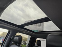 Kijiji Engine: V6 Cylinder Engine 2.7L L/100Km City: 12.8 L/100Km Hwy: 10.0 Safety Equipment ABS And... (image 8)