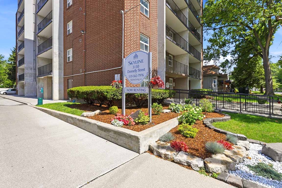 Bristol Place Apartments - 1 Bedroom, 1 Bath Apartment for Rent 2