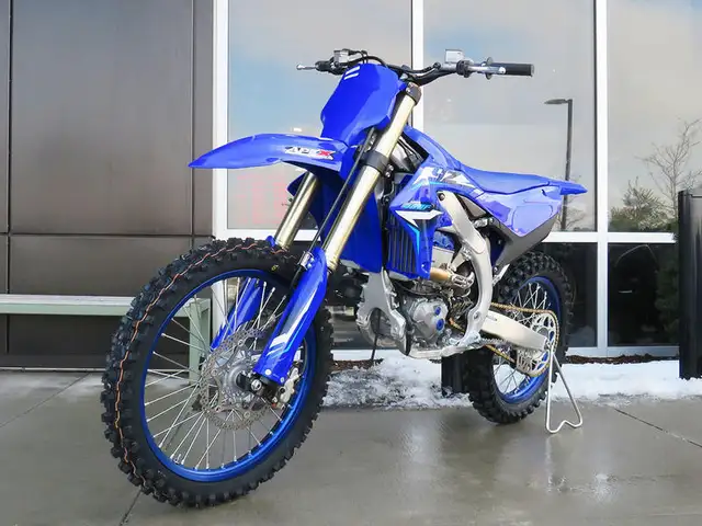 2026 Yamaha YZ450F Team Yamaha Blue in Dirt Bikes & Motocross in Cambridge - Image 3