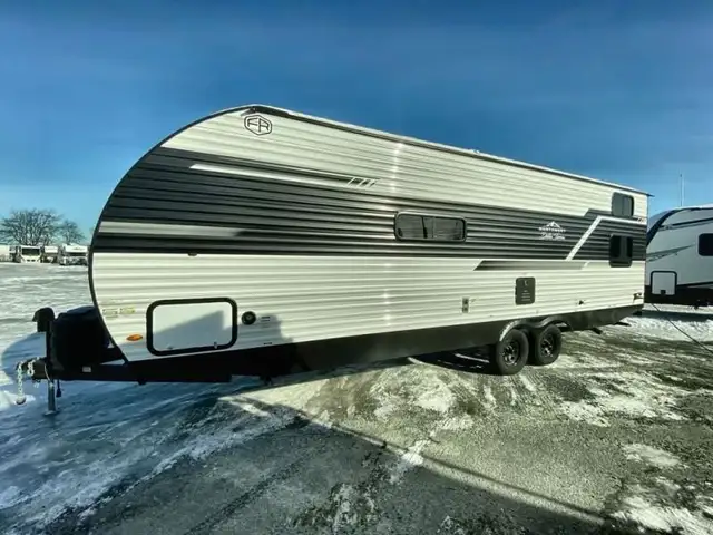 2025 EAST TO WEST Della Terra 250QB in Travel Trailers & Campers in Bedford - Image 7