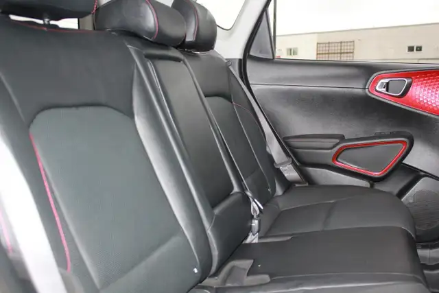 2022 KIA Soul GT-Line Limited IVT for sale in Cars & Trucks in Comox / Courtenay / Cumberland - Image 14