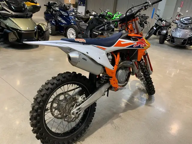 2018 KTM 450 SX-F Factory Edition factory replica 450SXF in Dirt Bikes & Motocross in Guelph - Image 7