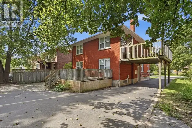 103 MARLBOROUGH Avenue Kitchener, Ontario in Houses for Sale in Kitchener / Waterloo - Image 3