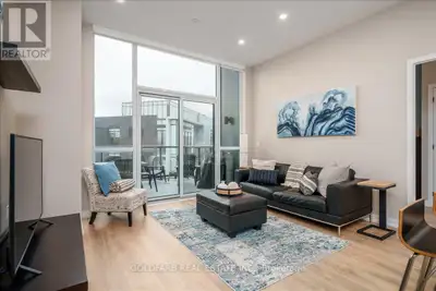 ***Available for 6 months or 1 year lease.*** Rare penthouse rental at Friday Harbour. Bright and we...
