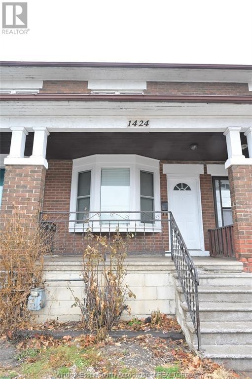 1424 WYANDOTTE STREET West Windsor, Ontario Houses for Sale Windsor