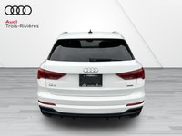 2023 Audi Q3, never been in an accident, comes with 2 keys and is eligible for the Audi Certified:pl... (image 5)