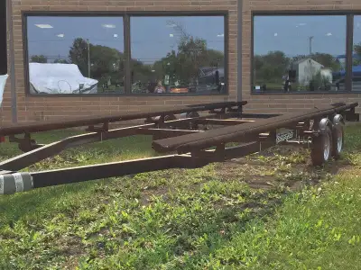 We have Yacht Club Trailers in stock. PWC Trailers, 1000 & 1200 LBS fishing boat Trailers, Pontoon T...