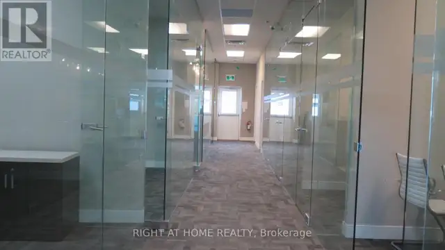 UNIT # 18 - 1725 KINGSTON ROAD Pickering (Village East), Ontario in Commercial & Office Space for Rent in Oshawa / Durham Region - Image 18
