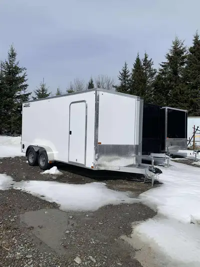 sell cargo trailer enclosed trailer remorque trailer fermé no- galvanize + also some utility galvani...